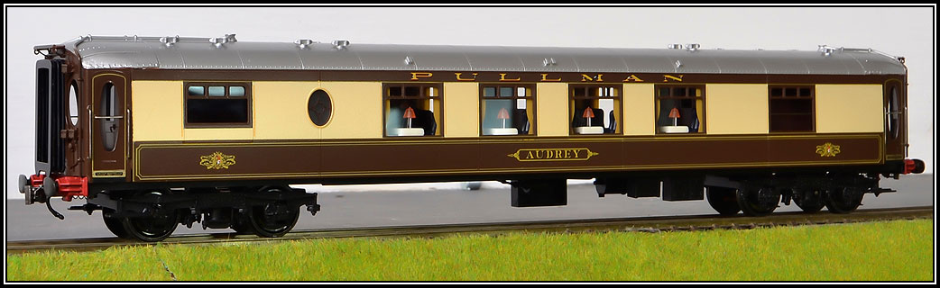 o gauge pullman coaches