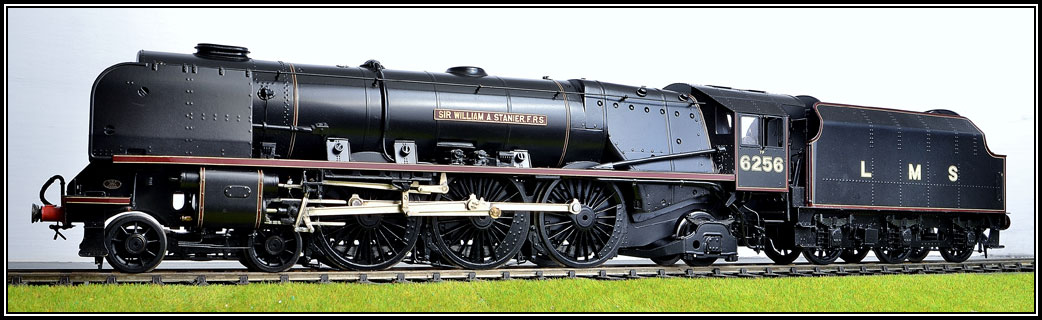 LMS Sir William Stanier FRS Locomotive. Photos by Golden Age Models 